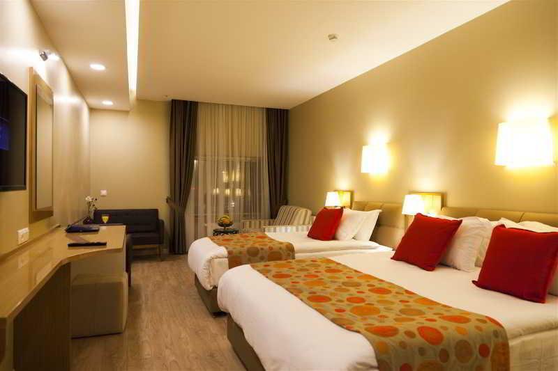 Grand Plaza Hotel Istanbul Exterior photo